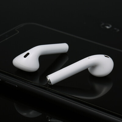 

i12 TWS Bluetooth Headphones True Wireless Earphone with Mic In-ear Earbuds Touch Control Charging Case for iPhone Android