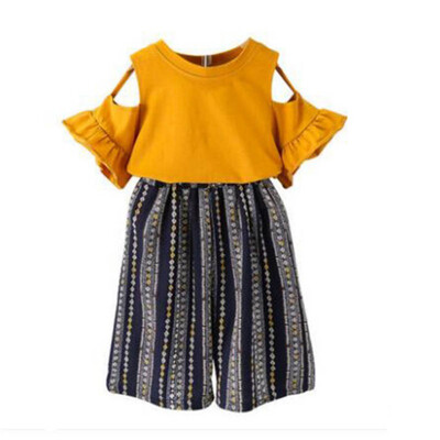 

2019 baby girls clothes new summer suit off-the-shoulder trumpet sleeves shirt T-shirtwide-leg pants 2 sets