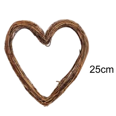 

Hand-woven Rattan Ring Heart Shape Unique Home Wall Decoration Festive Party Supplies