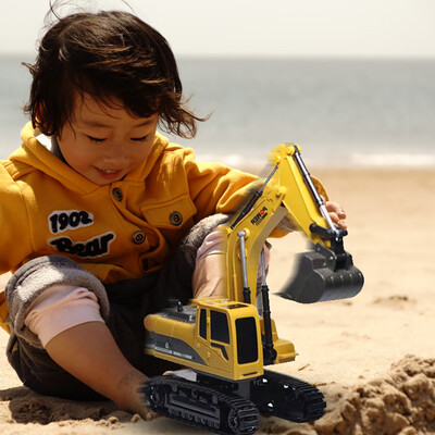 

〖Follure〗Heavy Metal Excavator Model Free Wheeler Die Cast Construction Toy 124 Scale