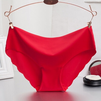 

Women Underwear Sexy Lingerie Low-Rise Briefs Ice Silk Seamless Wavy Edge Breathable Panties Solid Color Plus Size Briefs New