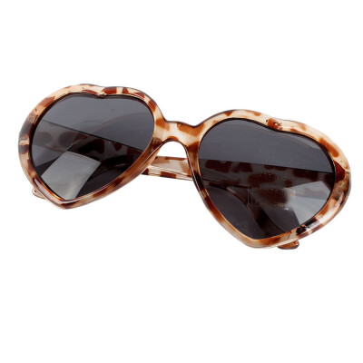 

Vintage Womens Fashion Heart Shaped Sun Glasses Plastic Frame Sunglasses 11 Colors L4 H2