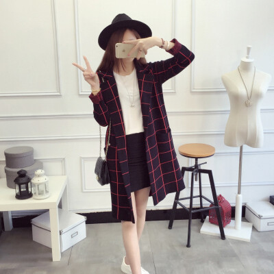 

Womens wear of 2018 new Korean suit-collar plaid knitted sweater with a long&loose cardigan jacket