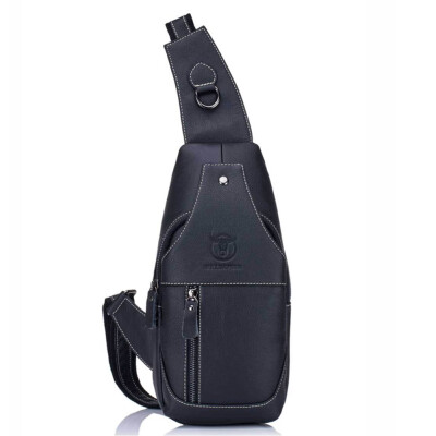 

New Gentlemen Retro Genuine Leather Messenger Bag Casual Men Crossbody Bag Chest Bag With Earphone Hole Male Shoulder Bag