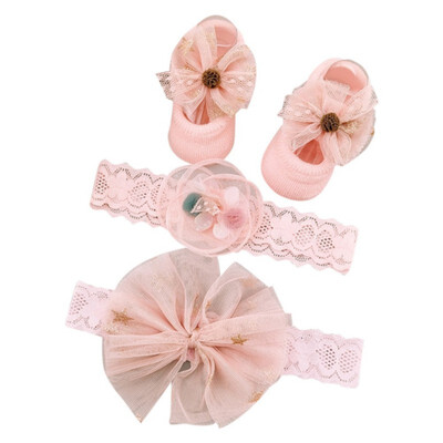 

Newborn Baby Girls Headband Bow Flowers Cloth Hair Bands Hair Accessories Socks Gift Boxes Three-piece Suits Newborn Girts
