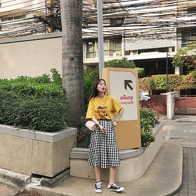 

New Korean Fashion Women Yellow T Shirt & Plaid Print Skirt Suit Two-Piece Clothing Set Vestidos Top Outfit