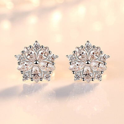 

Cubic Zirconia Flower Stud Earrings For Women Lovers Xmas Gift Fashion Jewelry Luxury Noblest Accessories WHE270