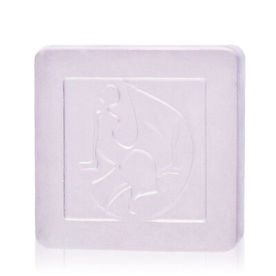 

Lin Qingxuan cucumber handmade soap 100g soap soap cold soap refreshing water is not tight soothing repair clean pores