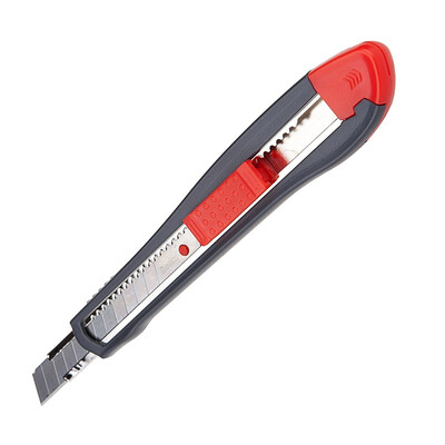 

COMIX metal sheathed non-slip utility knife 9mm trumpet wallpaper knife color random office stationery B2815