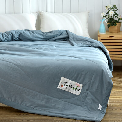

Ellen Good quality supersoft multifuction summer quilt comforter with feather fabric lining for adluts&children