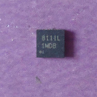 

10pcs/lot OZ8111LN OZ8111L 8111L Power management chip