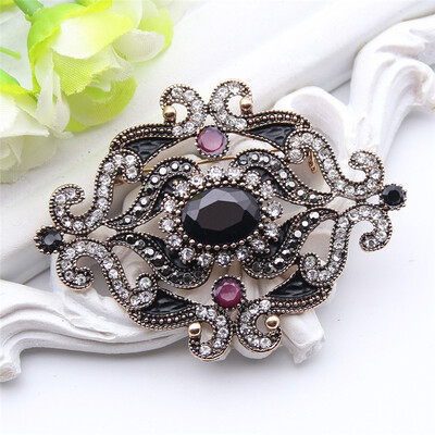 

Vintage Turkish Women Flower Resin Brooch Pin Hollow Arabesque Jewelry Antique Gold Color Corsage India Bridal Hijab Scarf Pins