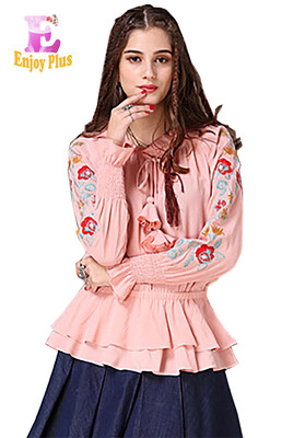 

L High Quality chest 92 -96cm vintage new spring 2018 pink blouse women flare long sleeve flower embroidery loose bow elegant