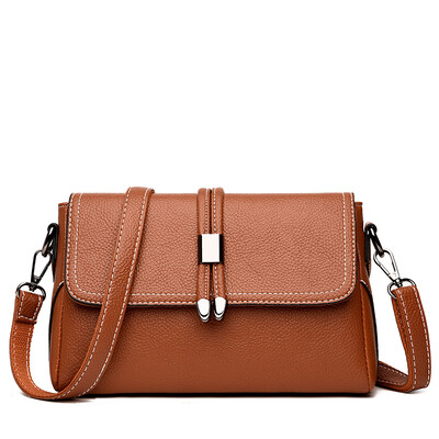 

Ms small bag female 2018 summer new Korean version of the middle-aged mother bag fashion wild shoulder Messenger bag backpack