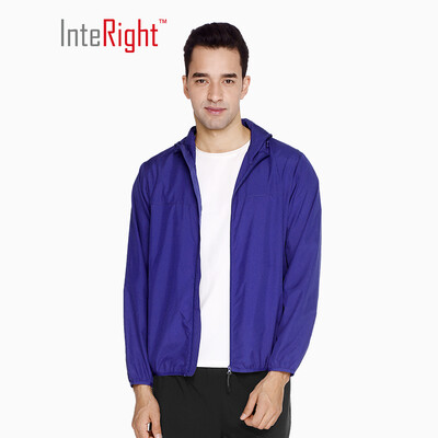

INTERIGHT outdoor skin clothing for men&women models light breathable windbreaker treasure blue male L