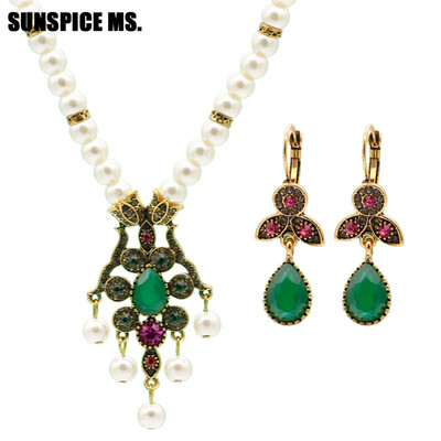 

Vintage Flower Imitation Pearl Jewelry Sets Long Bead Necklace Drop Earrings Antique Gold Color Rhinestone India Bridal Jewelry