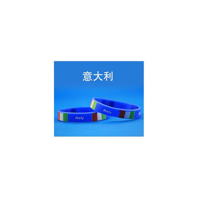 

2pcs Russia World Cup 2018 Football Fans Bracelet Soccer fan Accessories Football Silicone Bracelet Cheerleading supplies