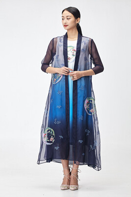 

2018 spring summer style women inverness 100 Nature silk cape Embroidery flora loose trench female long coats High Quality
