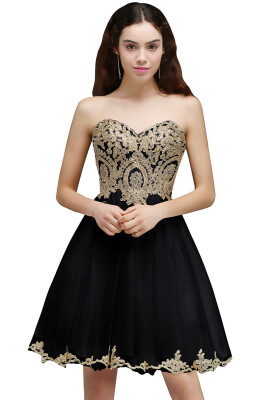 

2018 New Arrival Lovely Short Appliques Lace-Up Sweetheart Homecoming Dresses