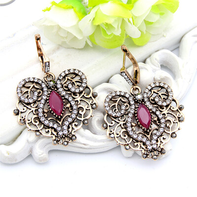 

New Bohemia Hollow Flower Long Dangle Hook Earring For Women Antique Gold Color Damascus Pattern Arabia Bride Resin Drop Jewelry