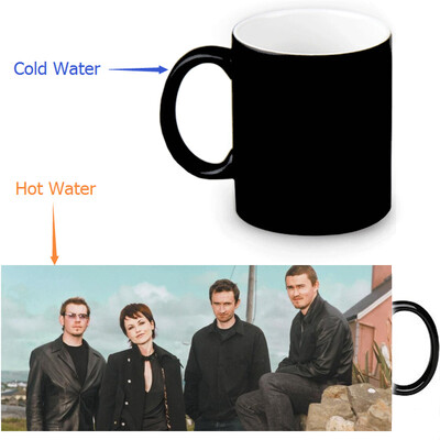 

The Cranberries 350ml / 12oz Heat Reveal Mug Color Change Чашка кофе Чувствительные морфинг-кружки Волшебная чашка для чайных чашек