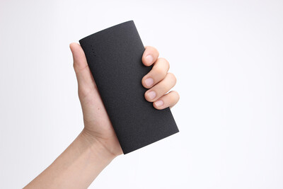 

SmartBird Q100 (10000mAh) Внешний аккмулятор,зарядное устройство