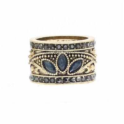 

Vintage Turkish Women Resin Ring Arabesque Carve Flower Jewelry Clover Ring Antique Gold Color Retro Bridal Renaissance Jewelry