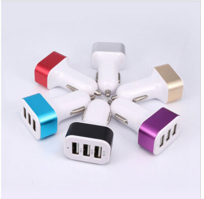 

Quality foot 2A car charger 3 USB interface 41A large capacity car filled with aluminum alloy steel ring