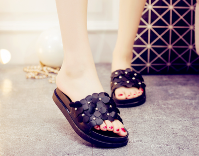 

Simi Xu summer mixed color candy shoes rivets female sandals exposed toe mule slippers home black&white punk style jelly plast