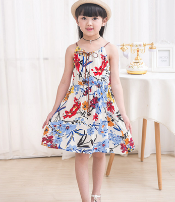 

Girls Korean dress summer dress childs dress 2018 new child shard vest halter skirt big girl beach dress