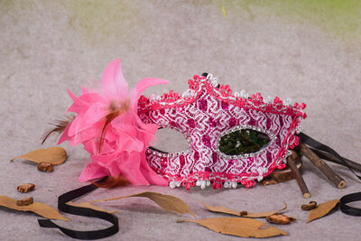 

FANLUS Masquerade Mask for Women Mardi Gras Mask with Flower White Lace hollow out princess mask