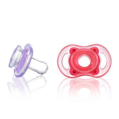 

BornFree simulation pacifier girl models 2 Pack suitable for 0-6 months baby baby silicone pacifier sleeping pacifier new