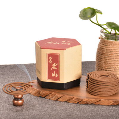 

Toyama Xiangtang Laoshan Sandalwood Aromatherapy Buddha incense Household incense can be used in the incense burner 15H Laoshan plate incense 40 pieces