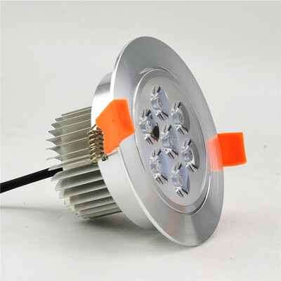 

LED Downlights LED Recessed ceiling light Dimmbale 7W Warm White light high power LED spotlight 220V led light