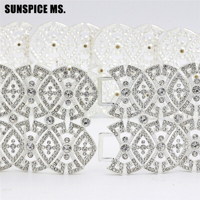 

Luxuriant Women Rhinestone Crystal Belly Chains Belt Shiny Silver Color Round Flower Wide Waist Chain Royal Wedding Body Jewelry
