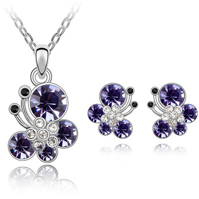 

Butterfly Necklace Pendants Fashion Jewelry Sets For Women Crystal Necklace Earrings Sets Trendy Accessories 5248