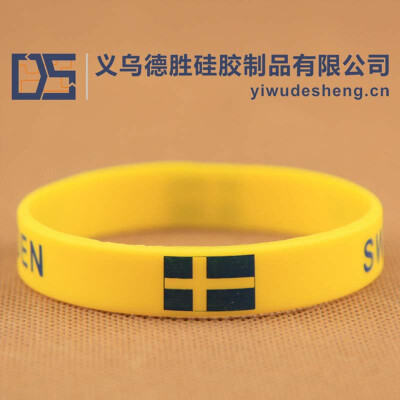 

1pcs Sports Silicone Wristbands World Cup Flag Bracelet Souvenir Men Football Fans ID Elastic Basketball Wrist Strap 2018