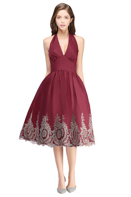 

Halter A-line Prom Dresses Appliques Sleeveless Mini Homecoming Dresses