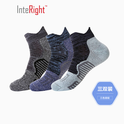 

INTERIGHT sports socks mens soft thickening terry foot professional sports socks three pairs of boxed mixed color