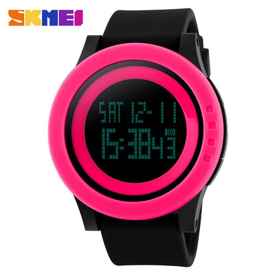 

SKMEI Large Set Outdoor Men Sports Watch LED Digital Wrist Watch Waterproof Alarm Chrono Calendar Fashion Random Watch 114