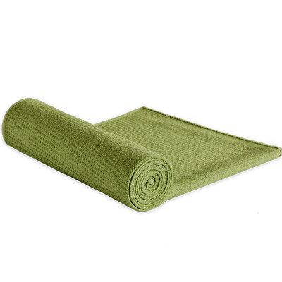 

Yiyi MIYA UGO Yoga shop towel environmental protection microfiber silicone anti-skid yoga pad blanket green tea green with towels