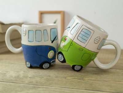 

Cntomlv Cartoon Double Bus Mugs Hand Painting Retro Ceramic Cup Coffee Milk Tea Mug Drinkware Novetly Gifts 1pc