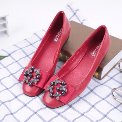 

SHUANGFENG Women Shoes 2018 Spring New Fashion Crystal Shallow Flat Shoes Woman Genuine Leather Casual Shoes Ladies Female Dress
