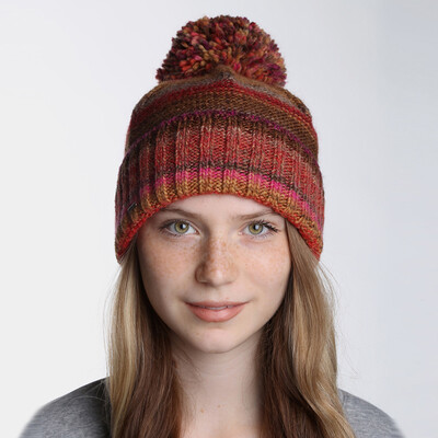 

женская шапка