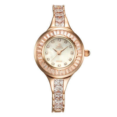 

Womens Watch Fashion Quartz Watch With A Steel Watchband