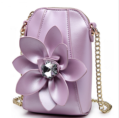 

2018 New Mini Handbag for handset A chain of water drill flowers bump a single shoulder&slung a zero Purse