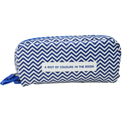 

Chenguang (M & G) APB93404 Geometric small pencil pencil bag with red bag