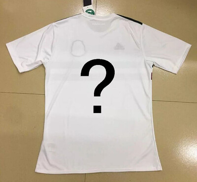 

New 2018 Mexico Soccer Jersey Home 1718 Green Away White CHICHARITO Camisetas de futbol HLOZANO GDOS SANTOS AGUARDADO football