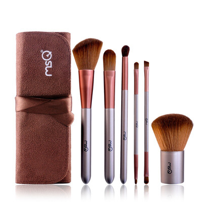 

Charm Silk (MSQ) Scorpio 6 makeup brush