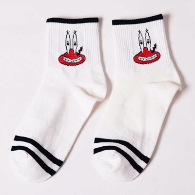 

Fashion Cartoon Character Cute Short Socks Women Harajuku Cute Patterend Ankle Socks Hipster Skatebord Ankle Funny Socks Female